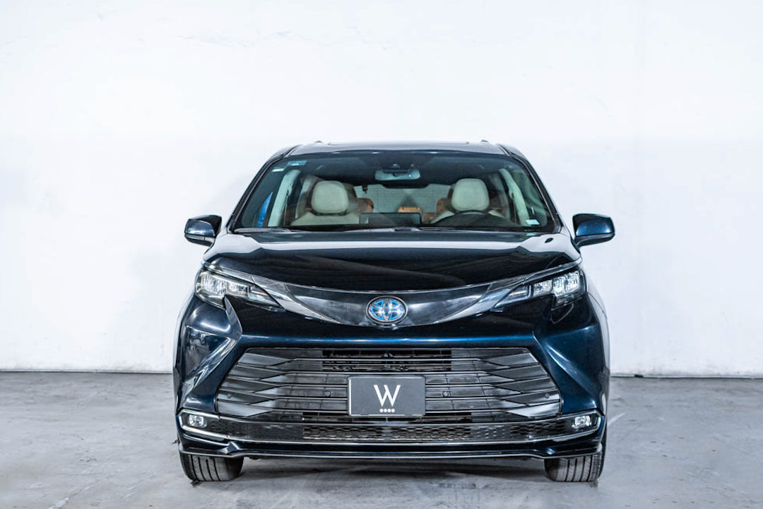 2022 Toyota Sienna XLE Piel Híbrida