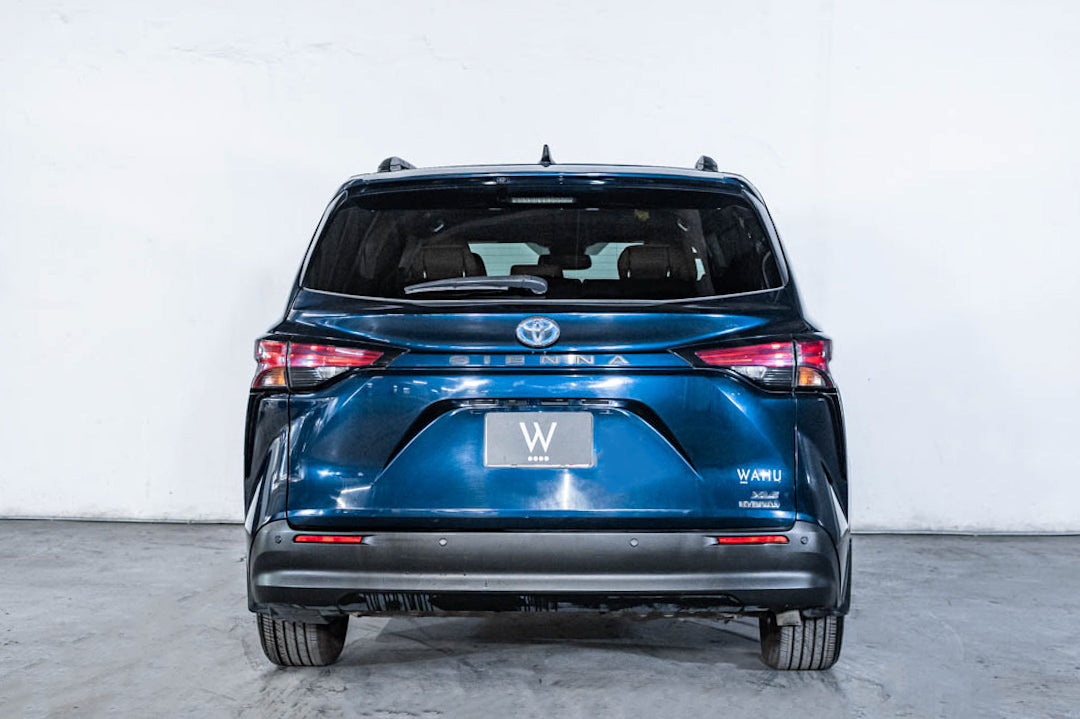 2022 Toyota Sienna XLE Piel Híbrida