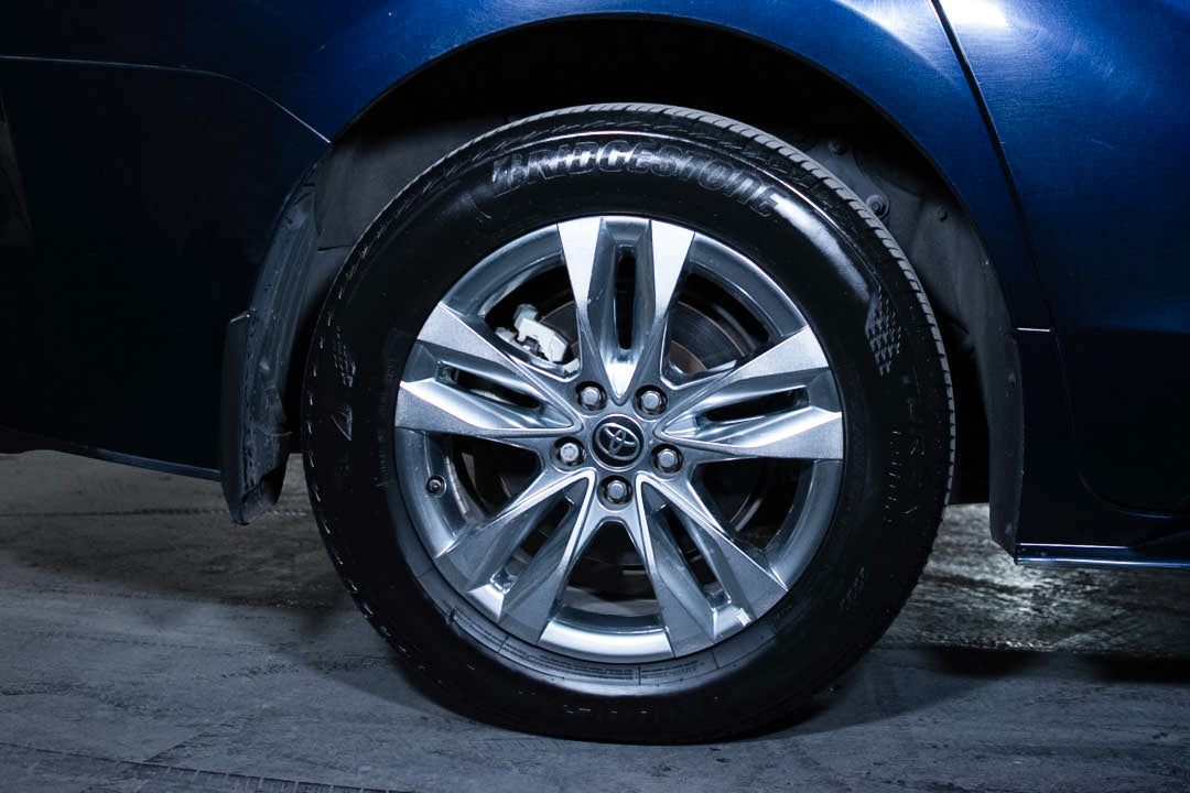 2022 Toyota Sienna XLE Piel Híbrida
