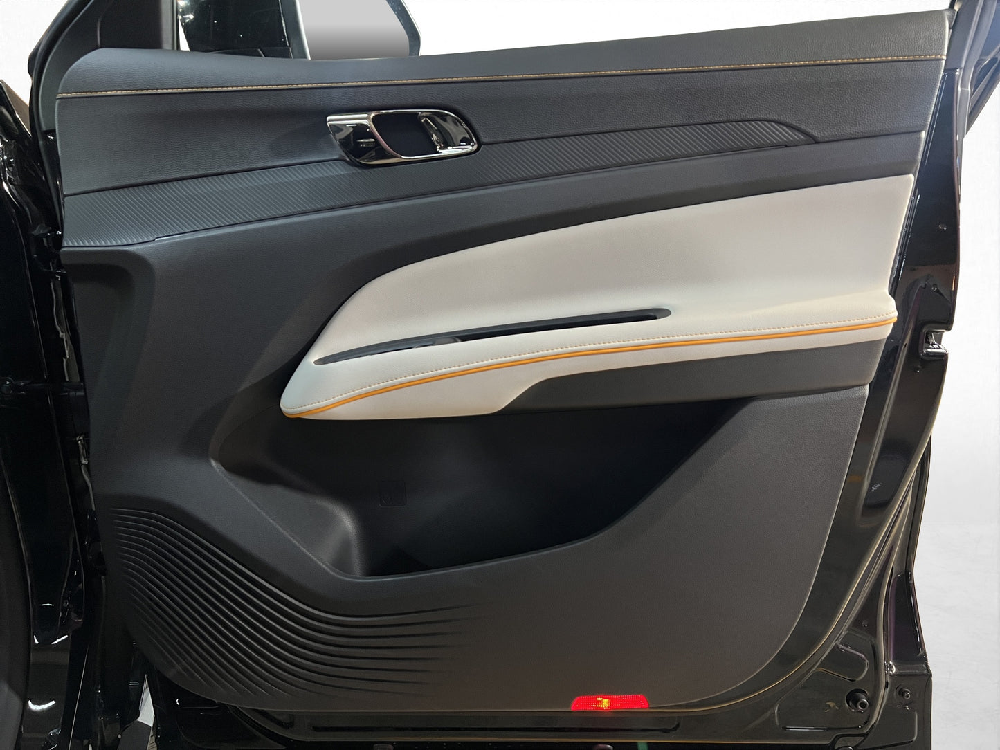 2025 Ford Territory Titamium Black