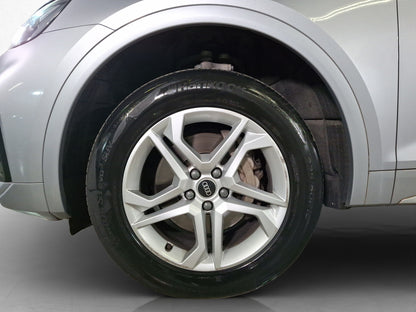 2021 Audi Q5 Select