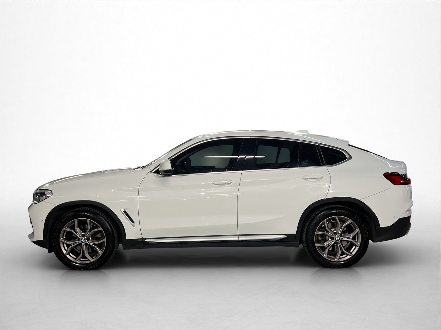 2021 BMW X4 30i X-Line