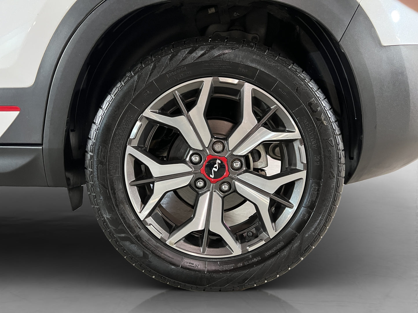 2023 KIA Seltos GT Line