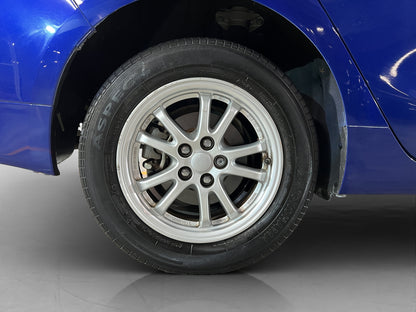 2018 Toyota Prius Híbrido Base