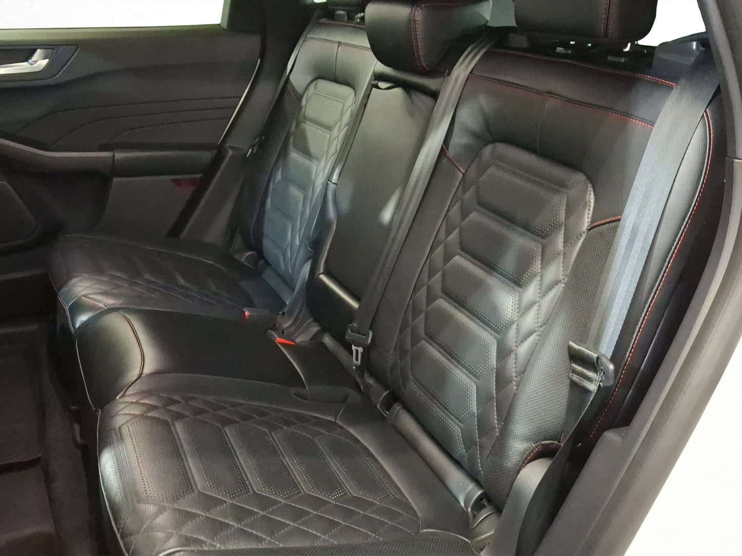 2024 Ford Escape ST Line Elite Hybrid