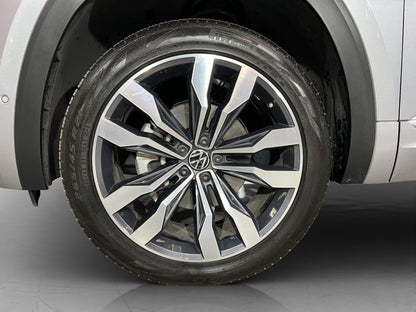 2022 Volkswagen Cross Sport R-Line