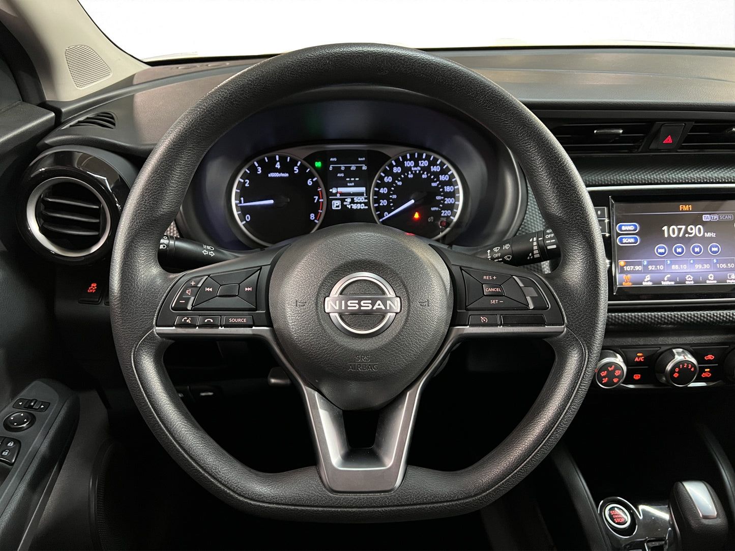 2022 Nissan Kicks Advance