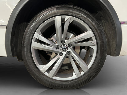 2022 Volkswagen Tiguan R-Line