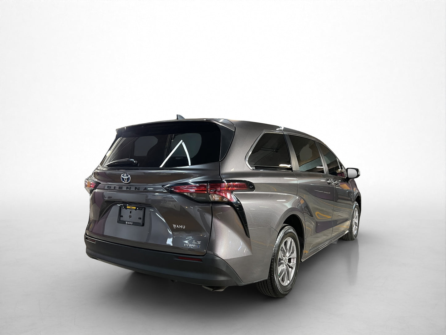2022 Toyota Sienna LE
