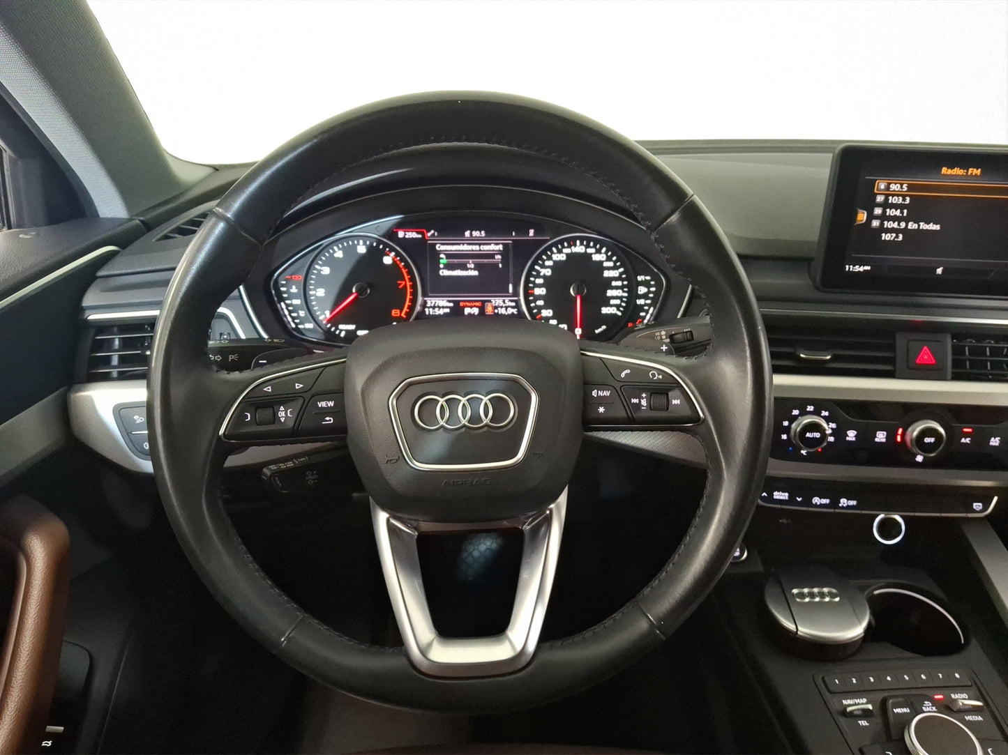 2018 Audi A4 Select 2.0T