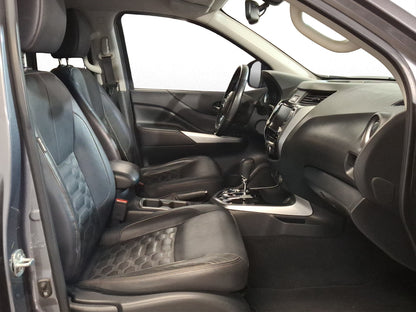 2023 Nissan Frontier Platinum LE Doble Cabina