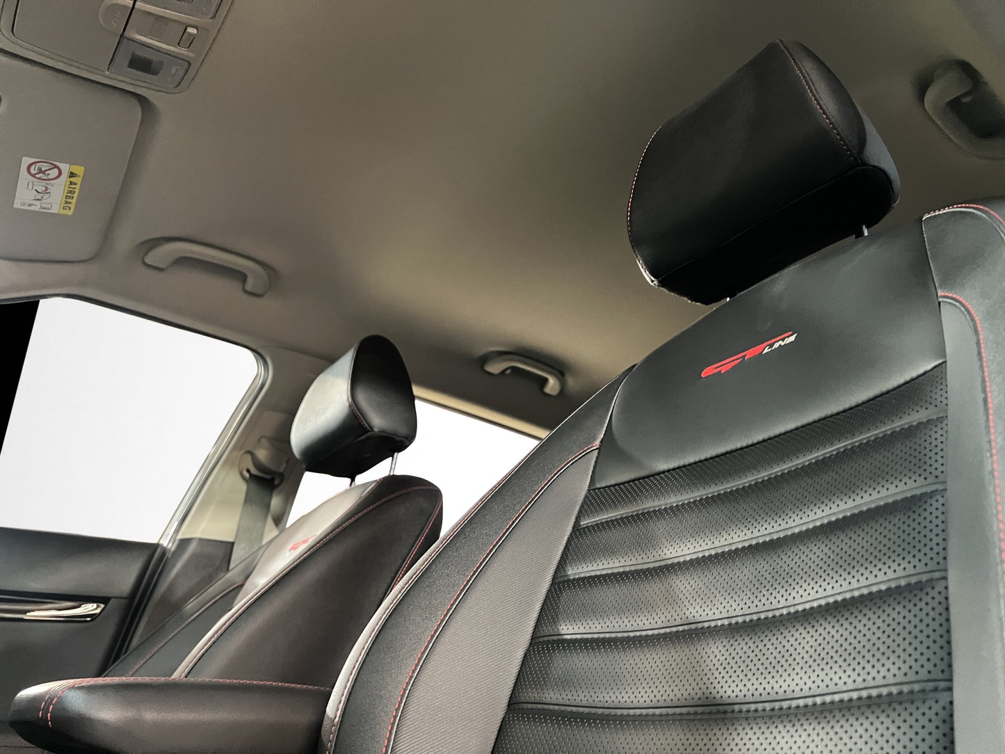 2023 KIA Seltos GT Line