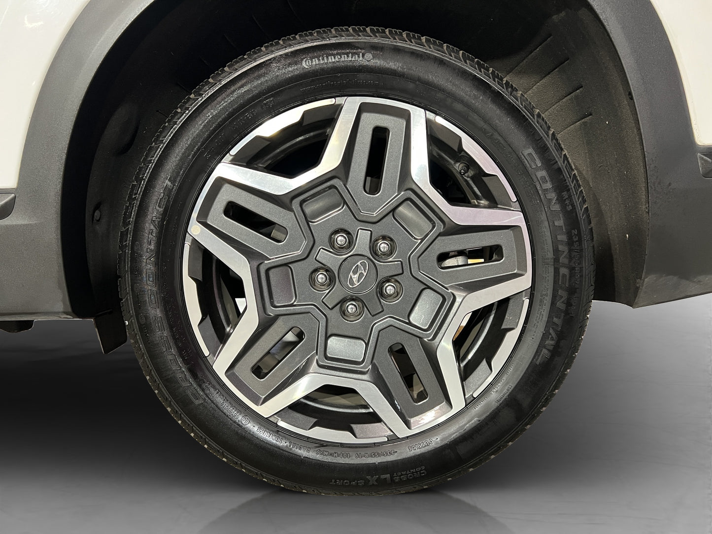 2024 Hyundai Santa Fe GLS Premium