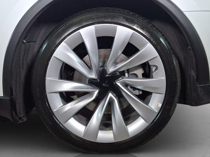 2025 Tesla Model Y Premium
