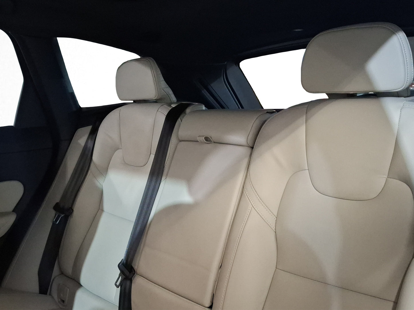 2023 Volvo XC60 B6 Ultimate AWD MHEV