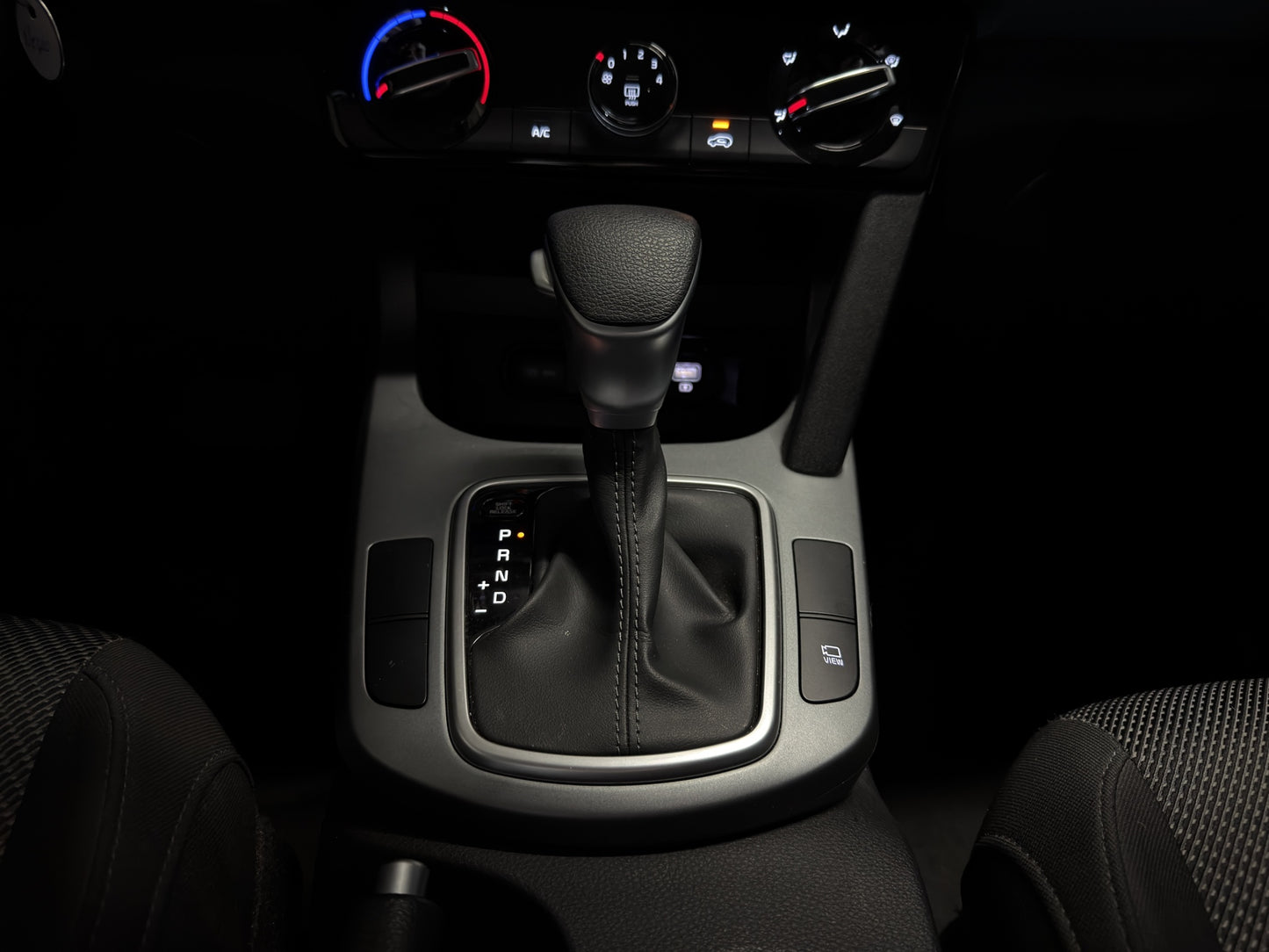 2023 KIA Seltos EX