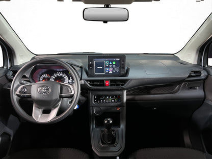 2022 Toyota Avanza LE