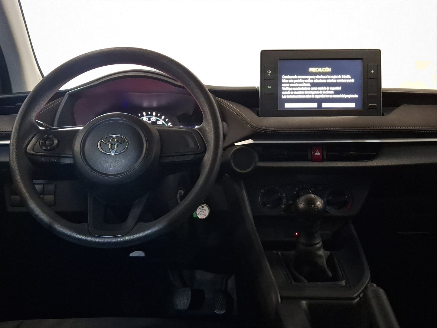 2023 Toyota Yaris Base MT
