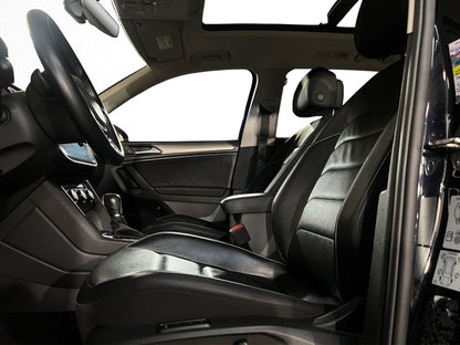 2019 Volkswagen Tiguan R-Line