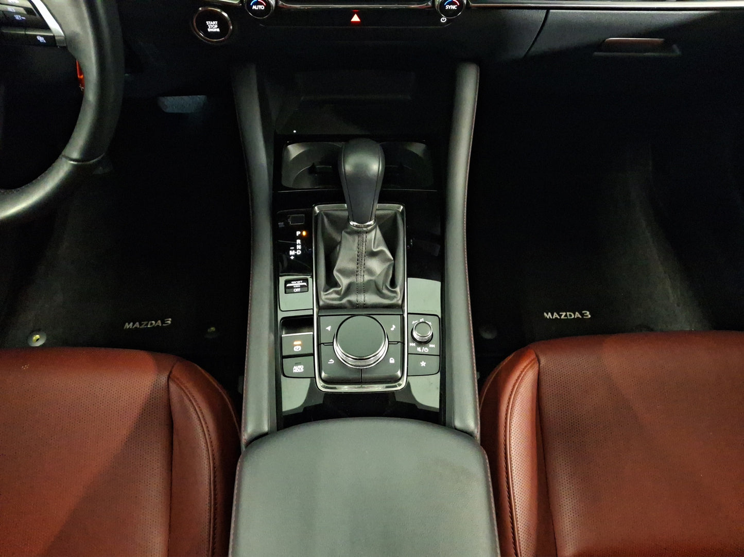 2024 Mazda 3 Signature HB