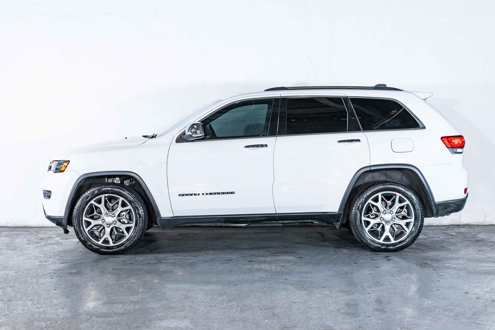 2021 Jeep Grand Cherokee Limited Lujo - Wahu México - Seminuevos