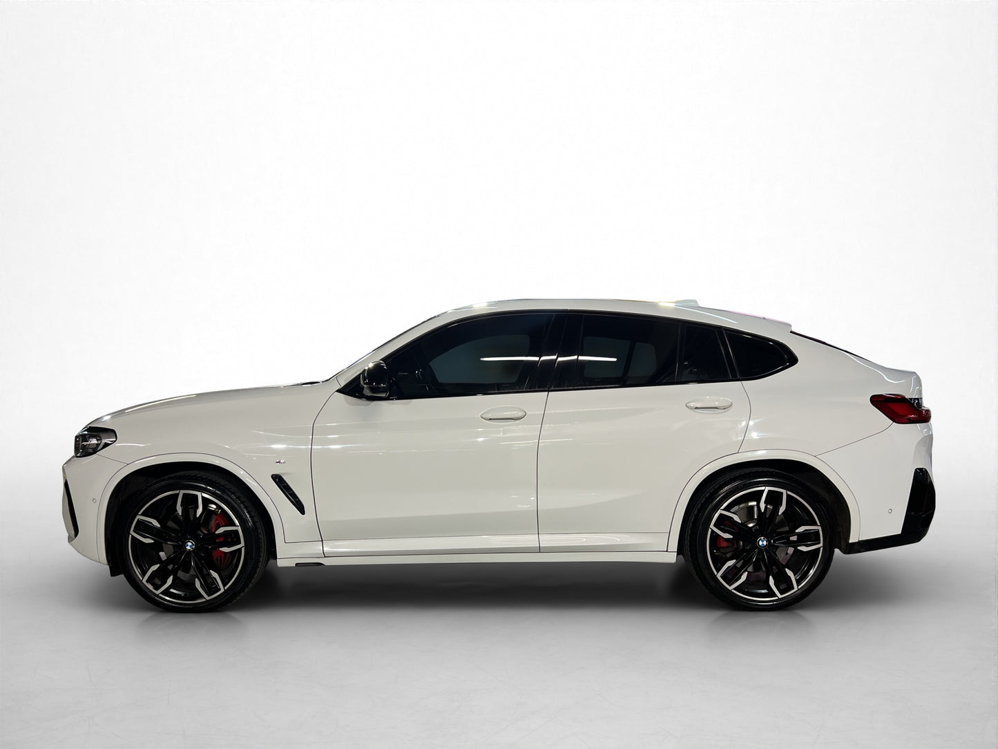 2022 BMW X4 M40i