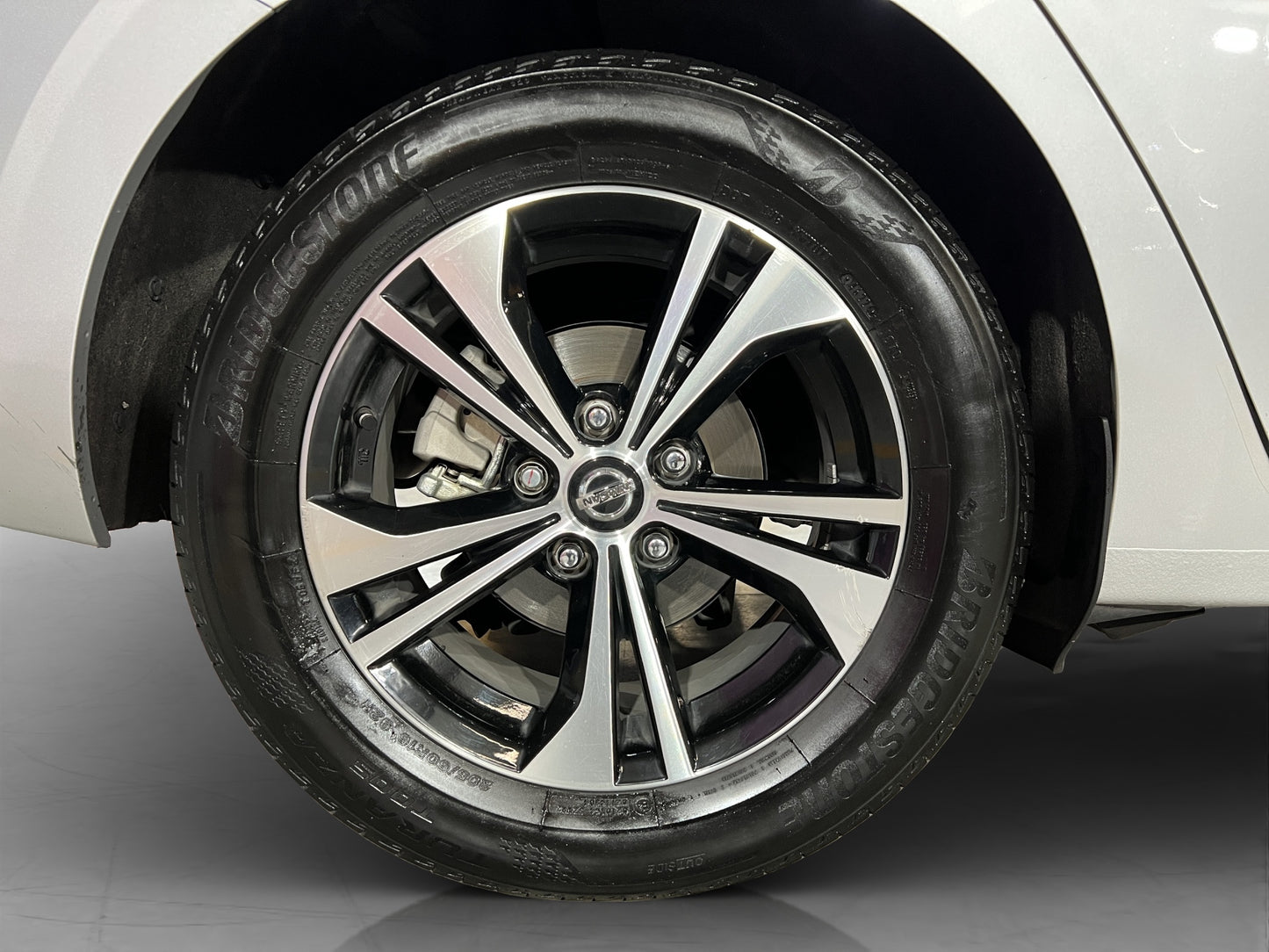 2023 Nissan Sentra Advance