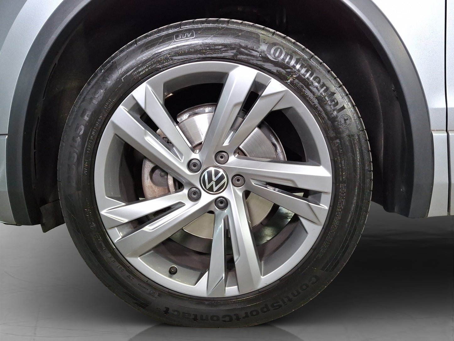 2023 Volkswagen Tiguan R-Line