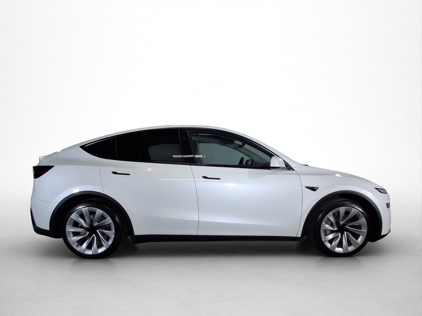 2025 Tesla Model Y Premium