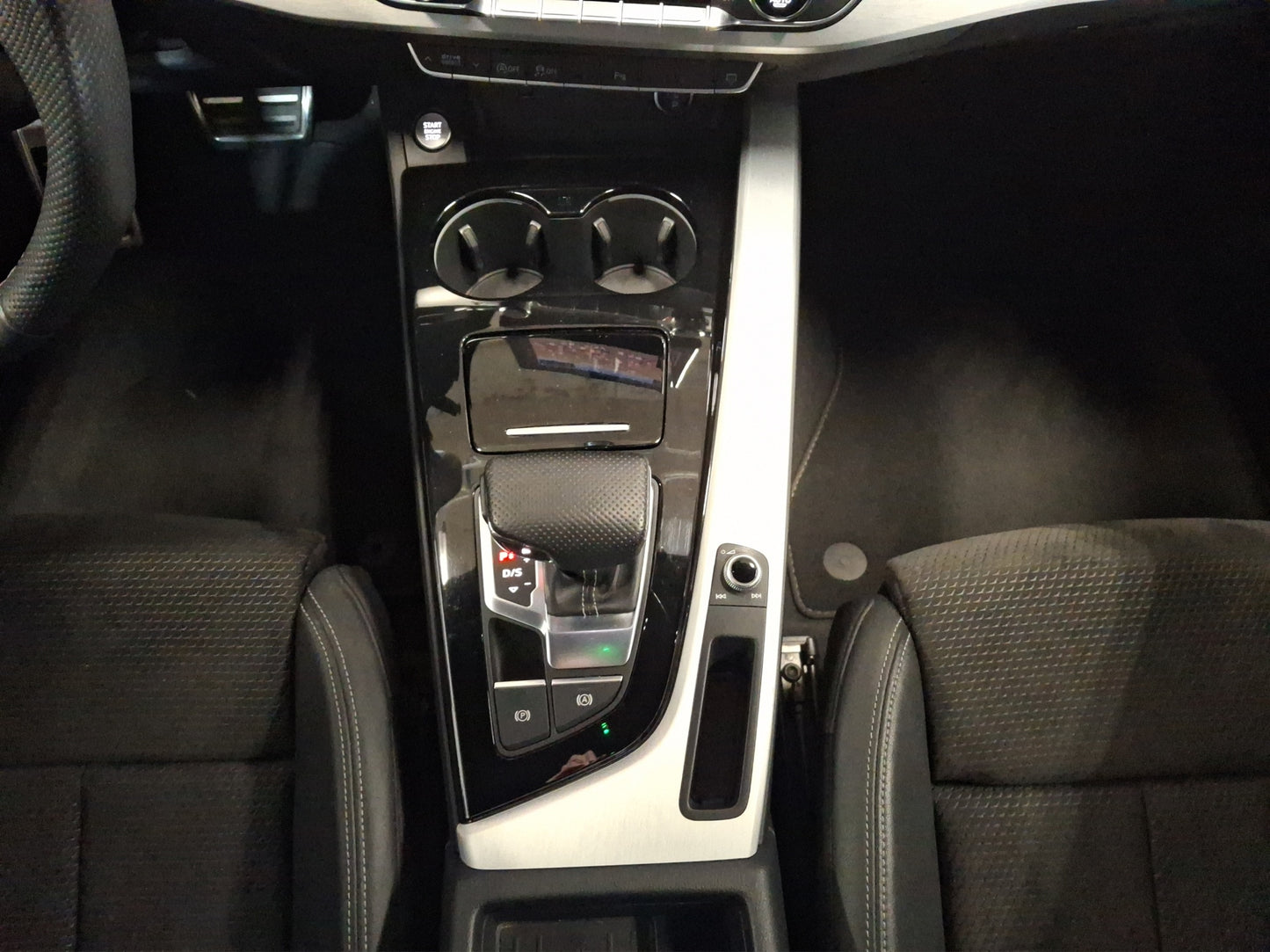 2021 Audi A4 S-Line 2.0T Quattro Blindaje Nivel III