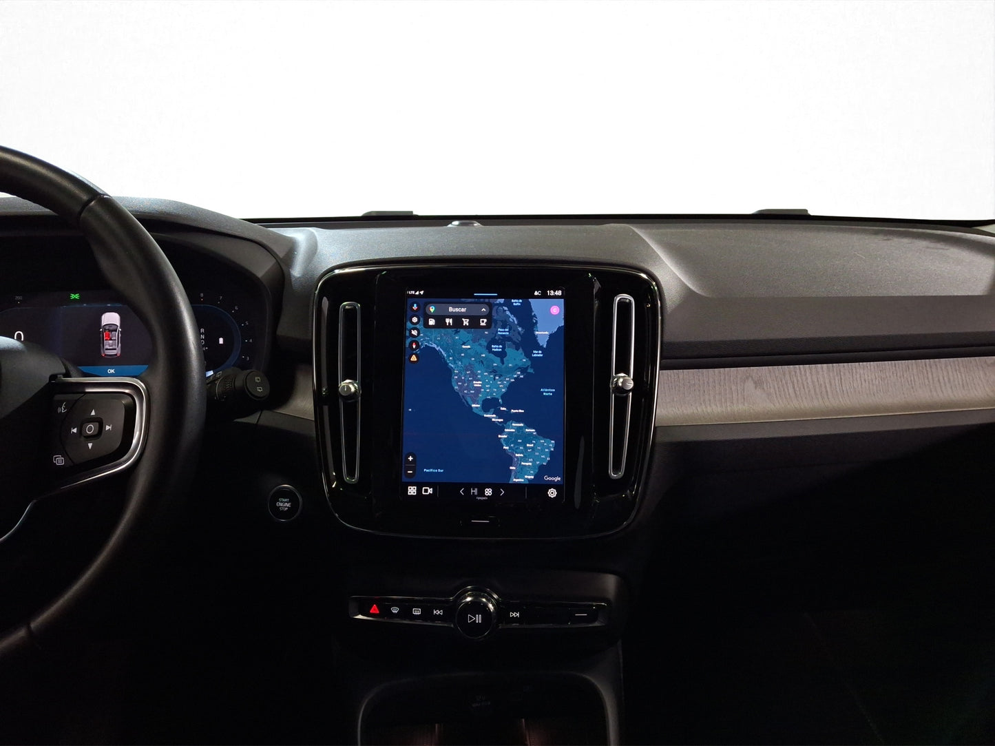 2023 Volvo XC40 B4 Ultimate Mild Hybrid