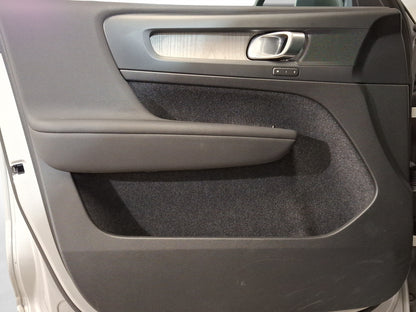 2023 Volvo XC40 B4  Mild Hybrid