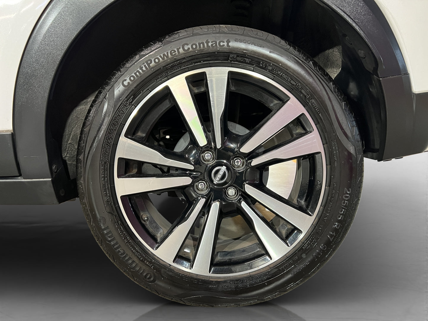 2022 Nissan Kicks Advance
