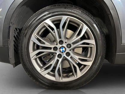 2019 BMW X1 20i X Line
