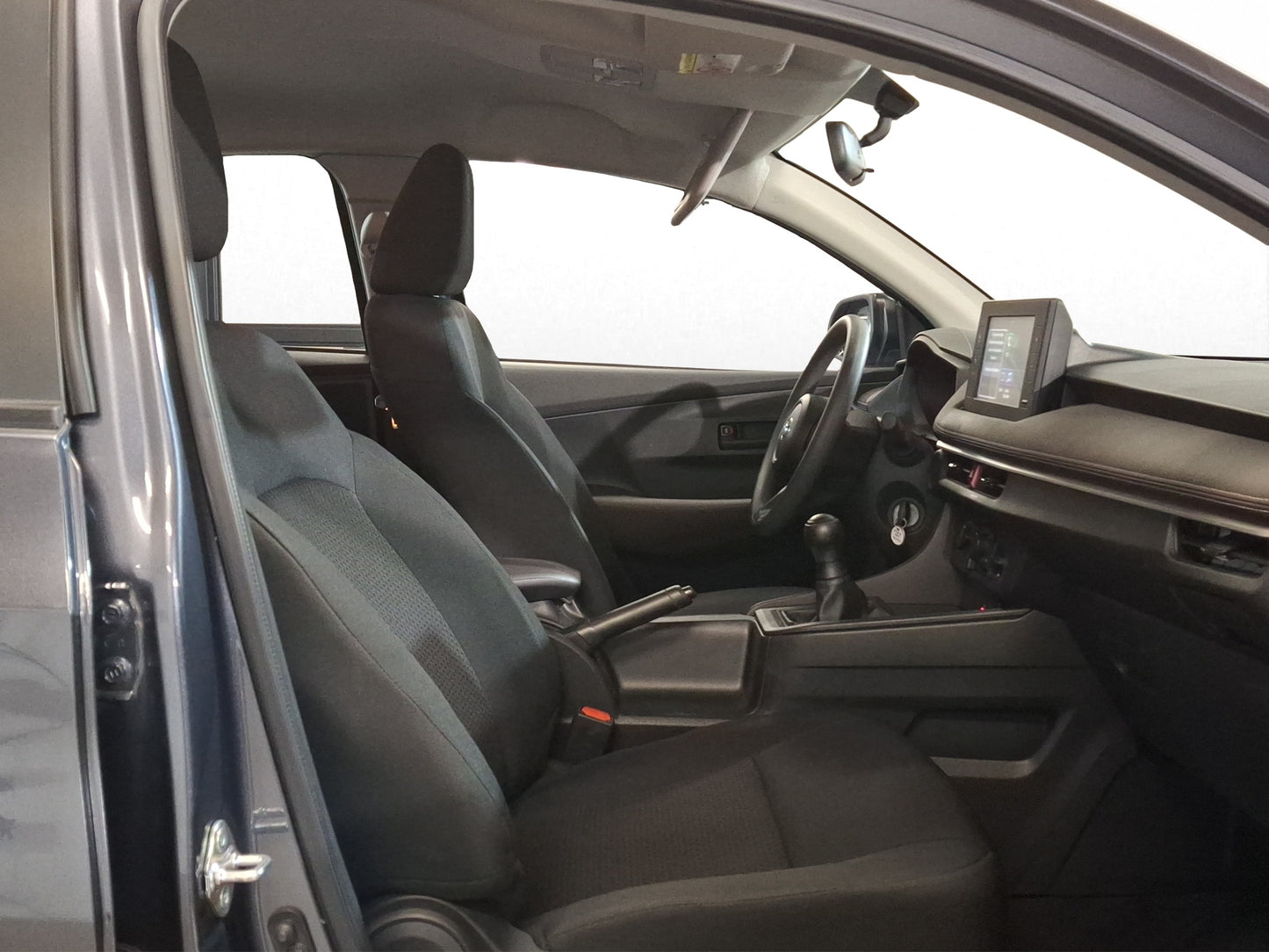 2023 Toyota Yaris Base MT