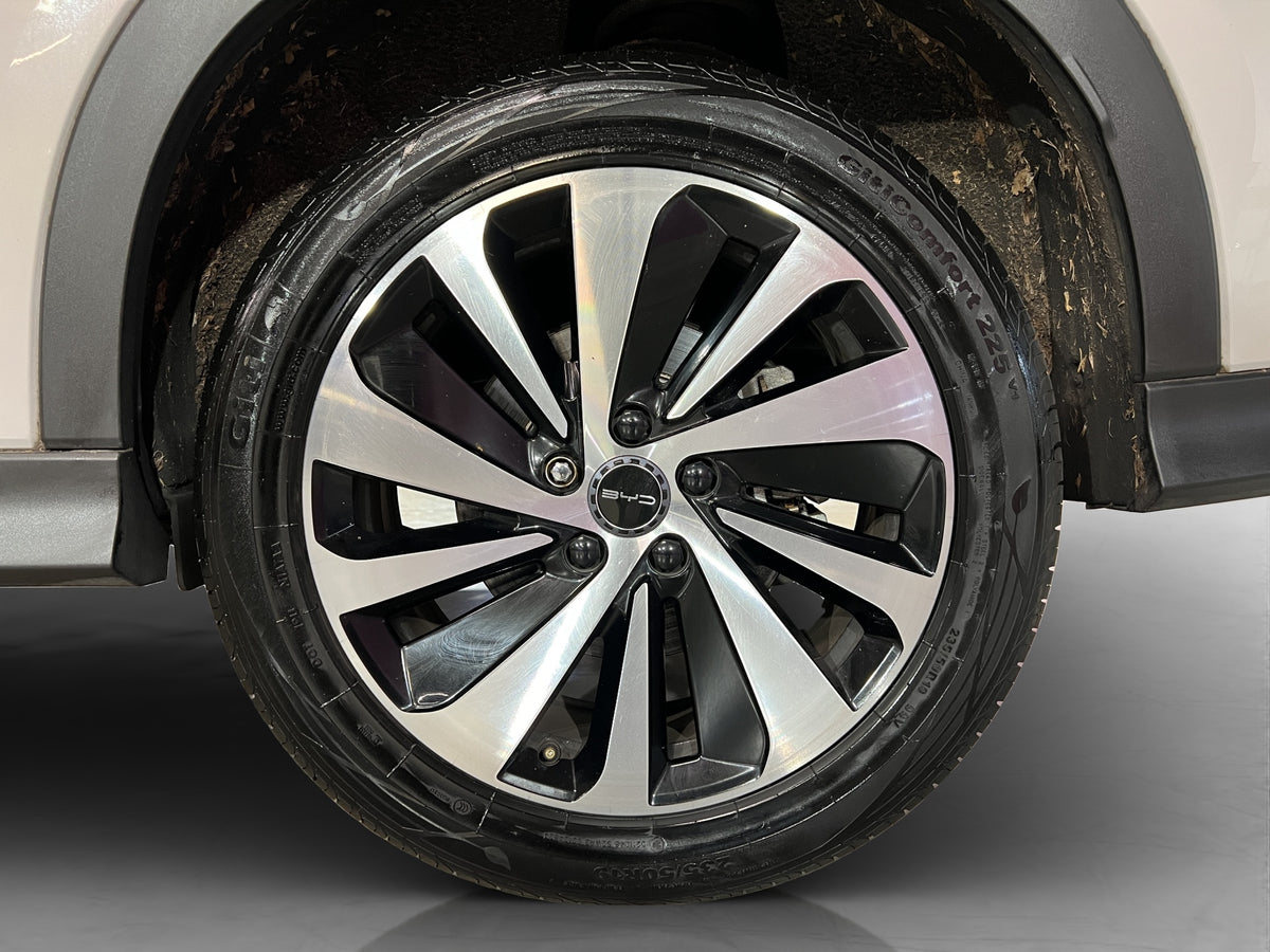 2025 BYD Song Plus PHEV