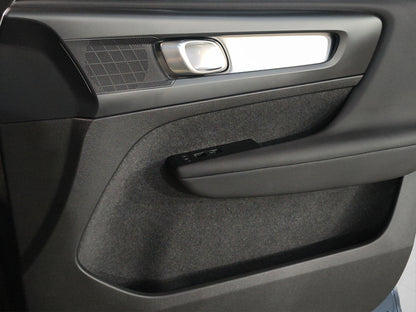 2022 Volvo XC40 Momentum T4