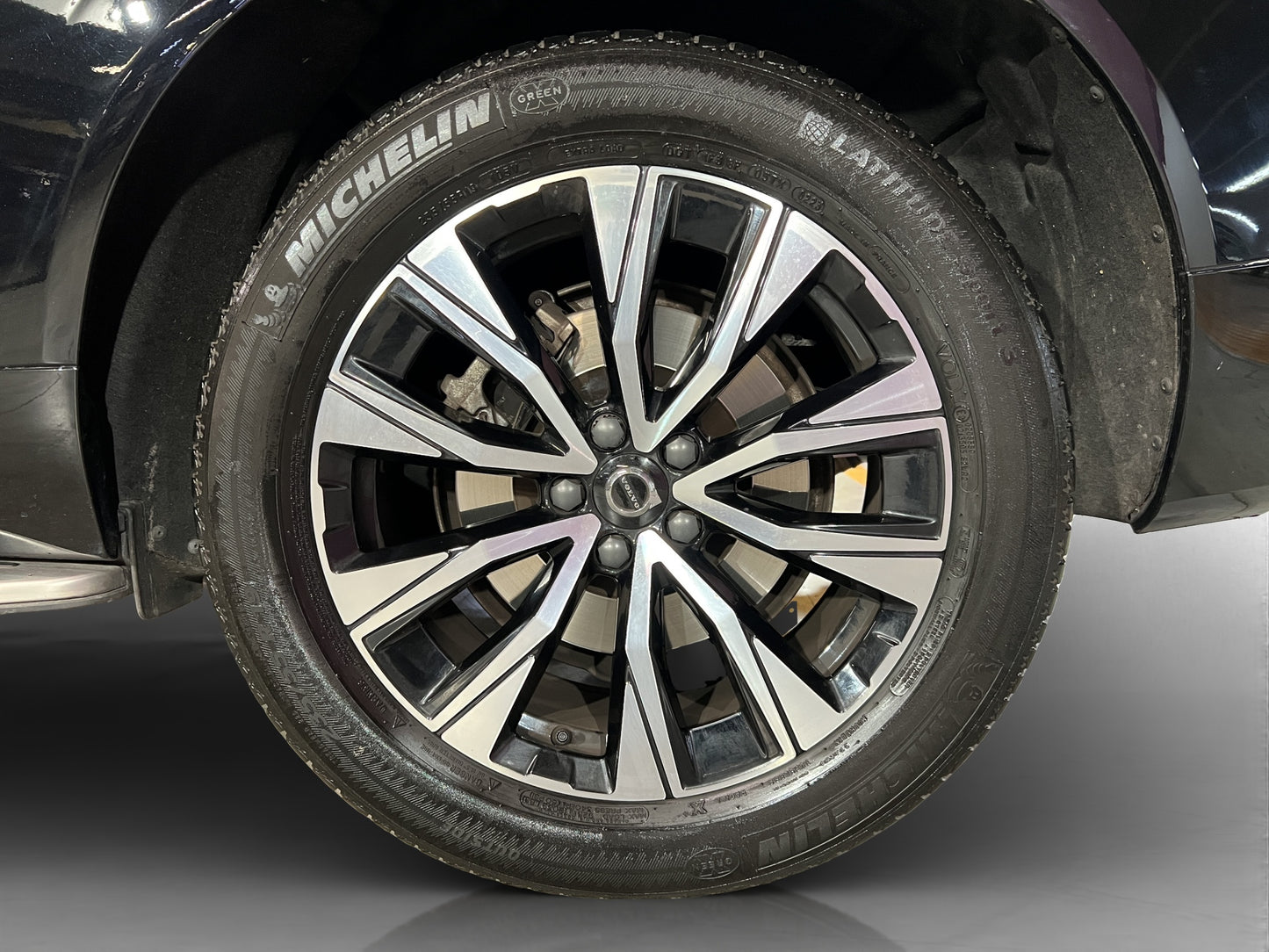 2023 Volvo XC60 B6 Ultimate AWD MHEV