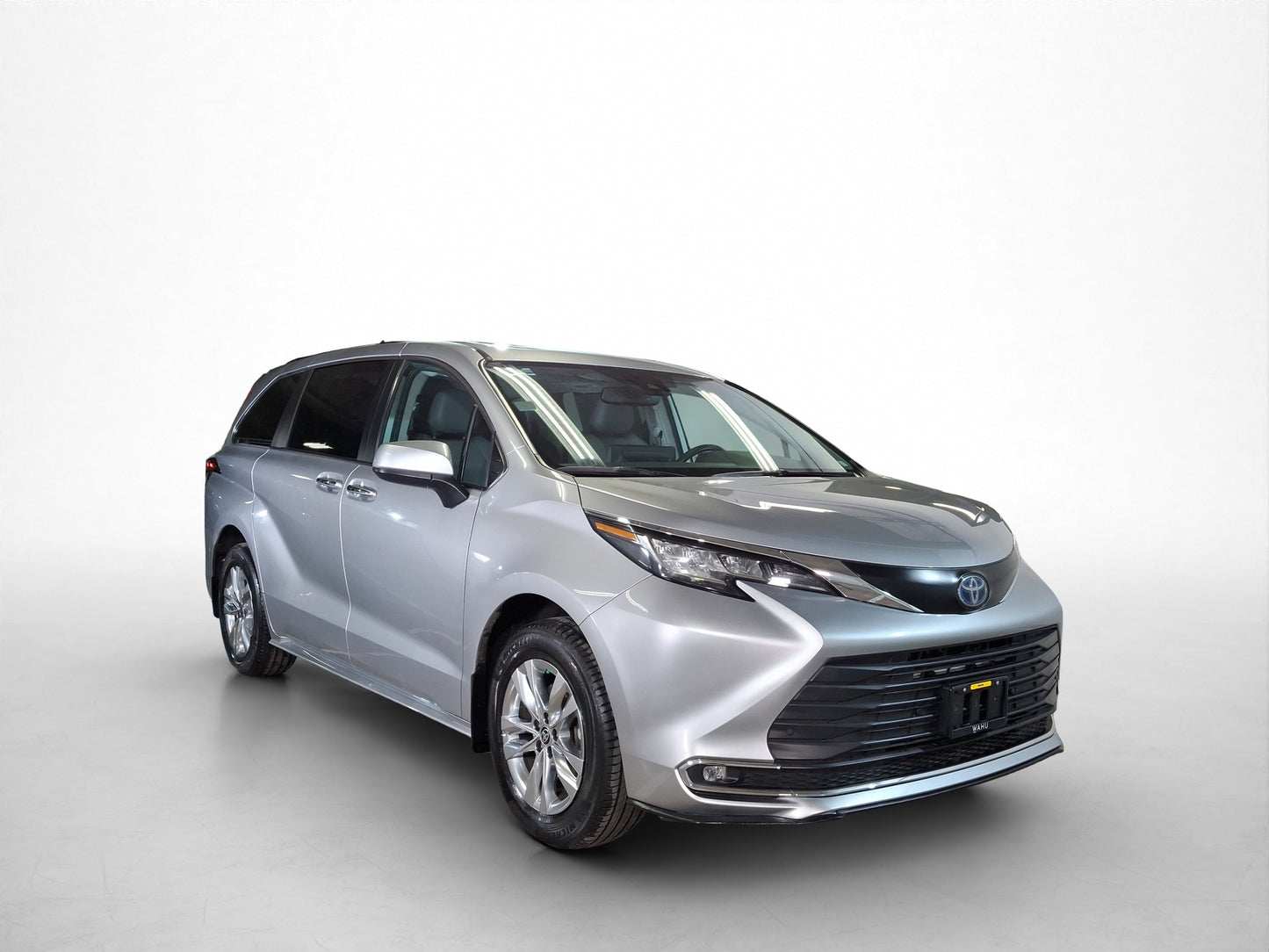 2022 Toyota Sienna XLE Piel Híbrida