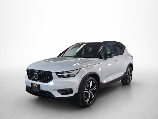 2021 Volvo XC40 R-Design T5 AWD