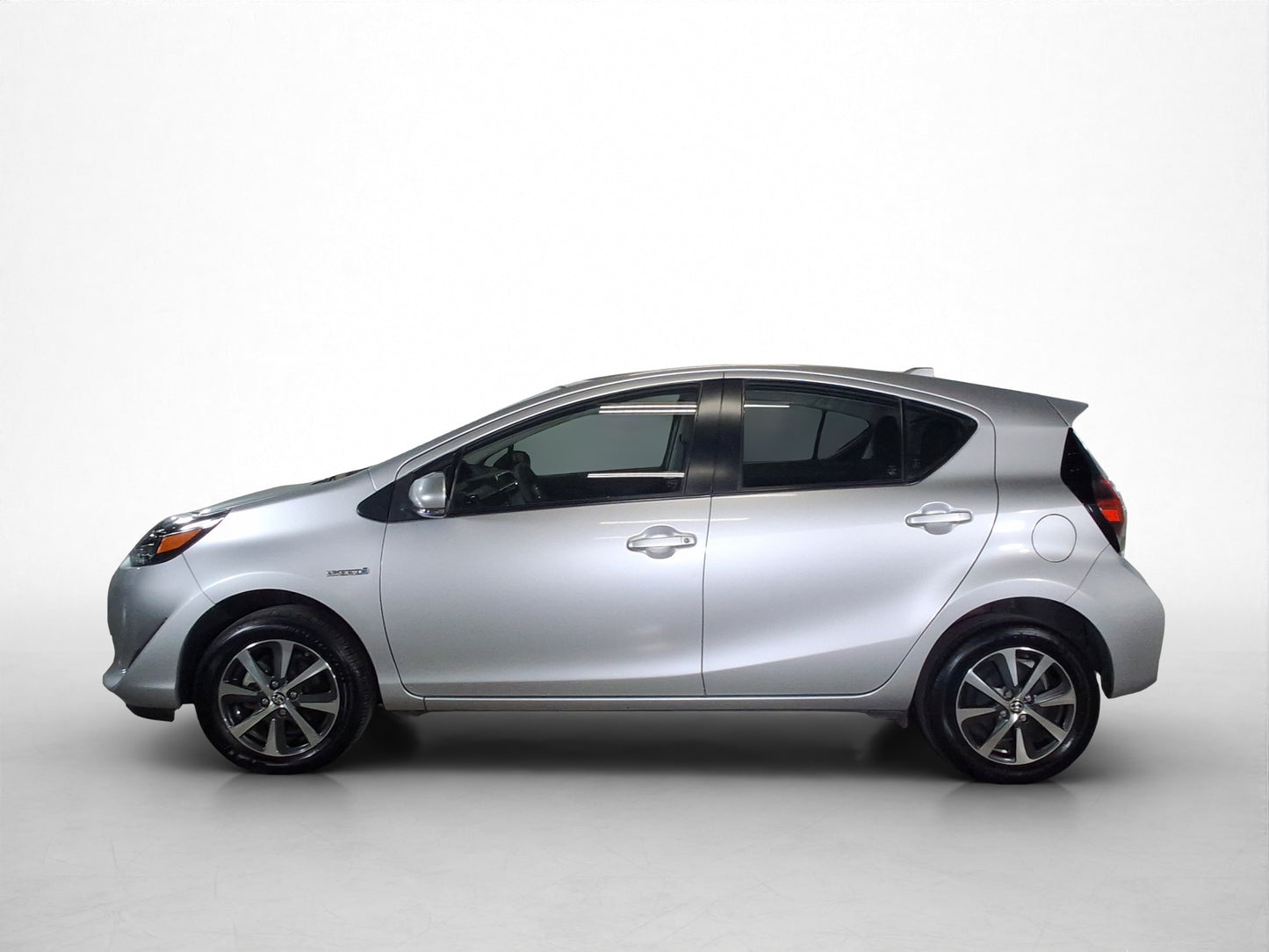 2021 Toyota Prius C Híbrido