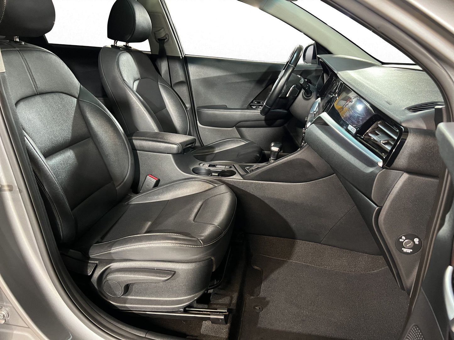 2022 Kia Niro HYBRID