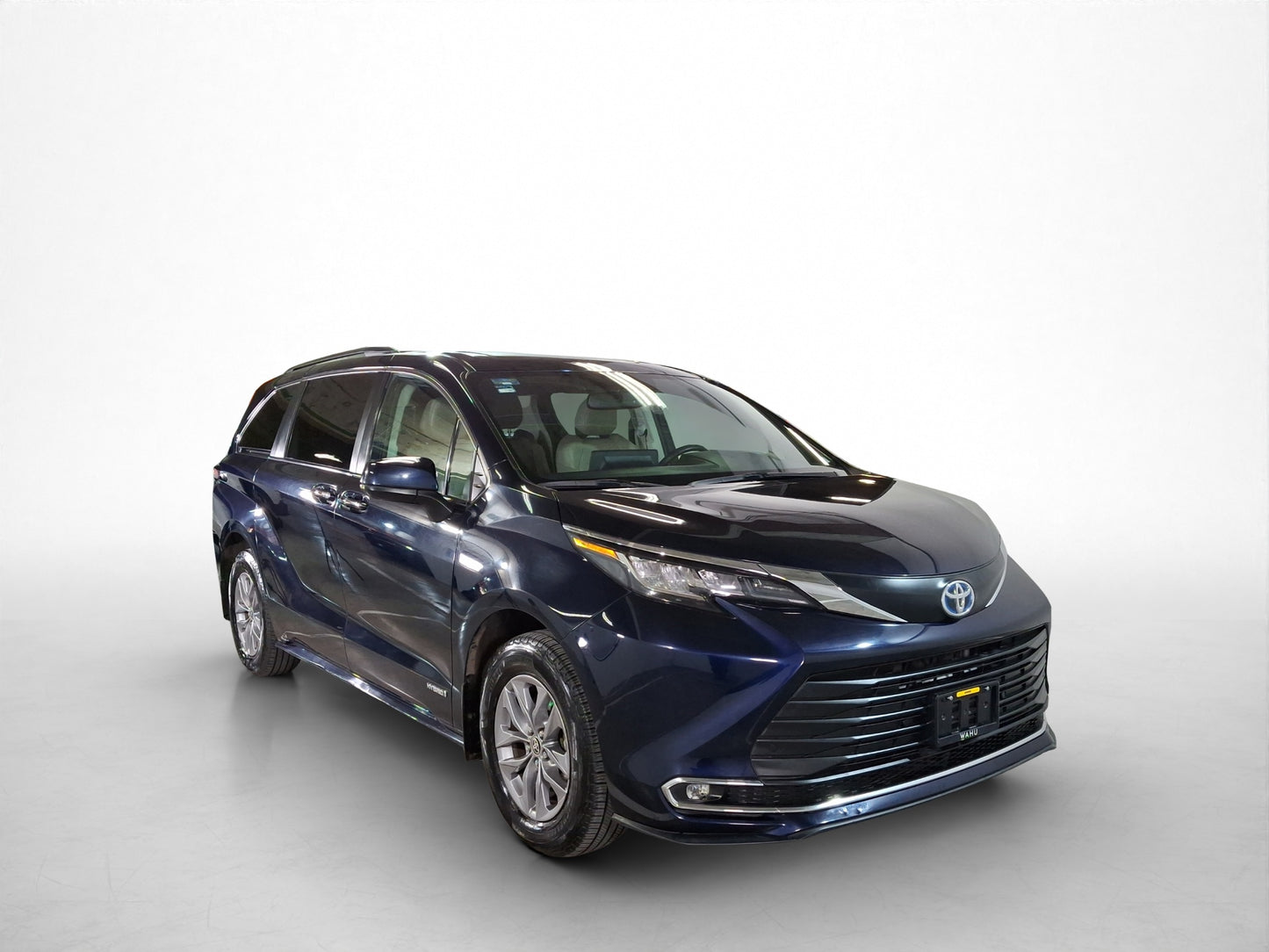 2021 Toyota Sienna XLE Piel Híbrida