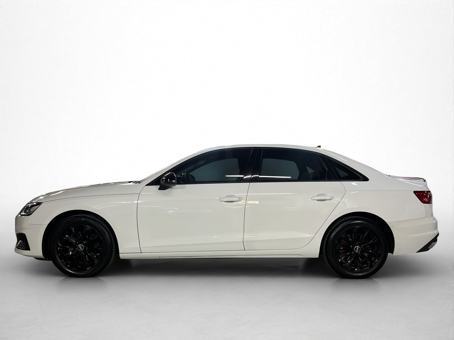 2023 Audi A4 Dynamic 2.0T
