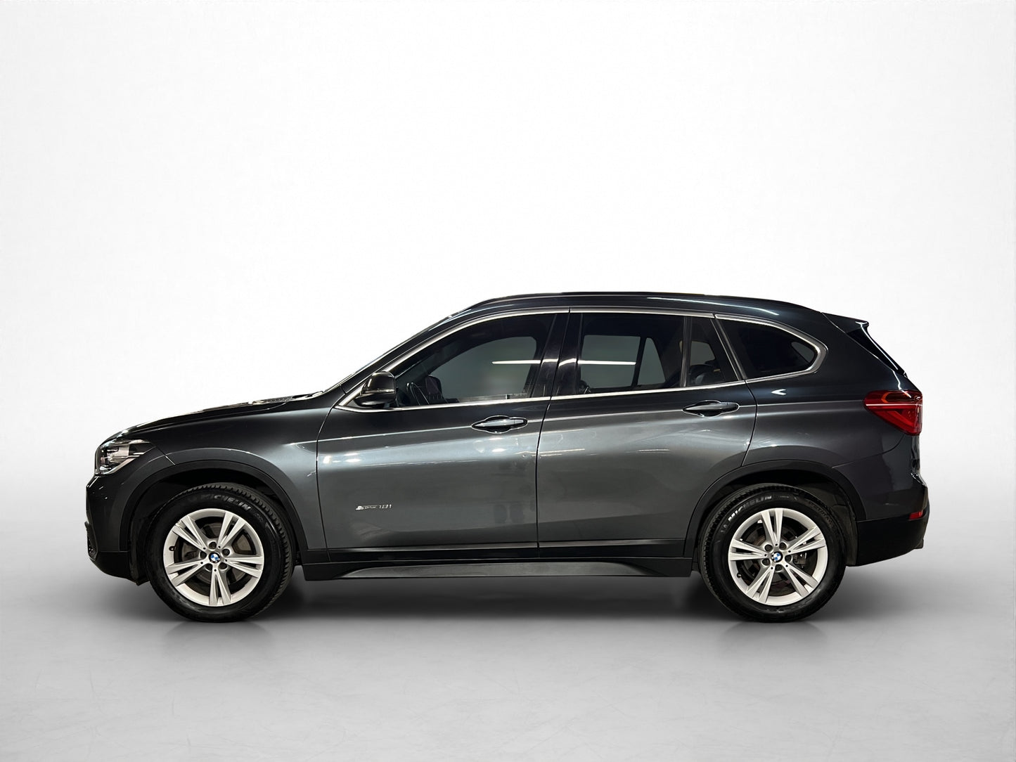 2017 BMW X1 18i sDrive