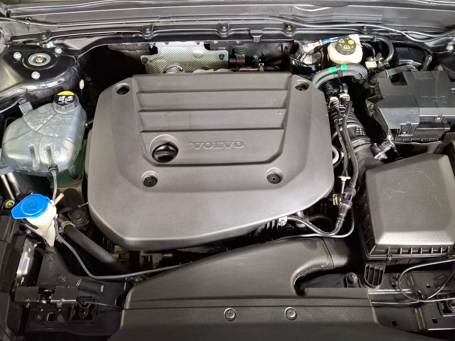 2023 Volvo XC40 B4 Ultimate Mild Hybrid