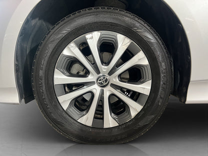 2022 Toyota Prius Híbrido Base
