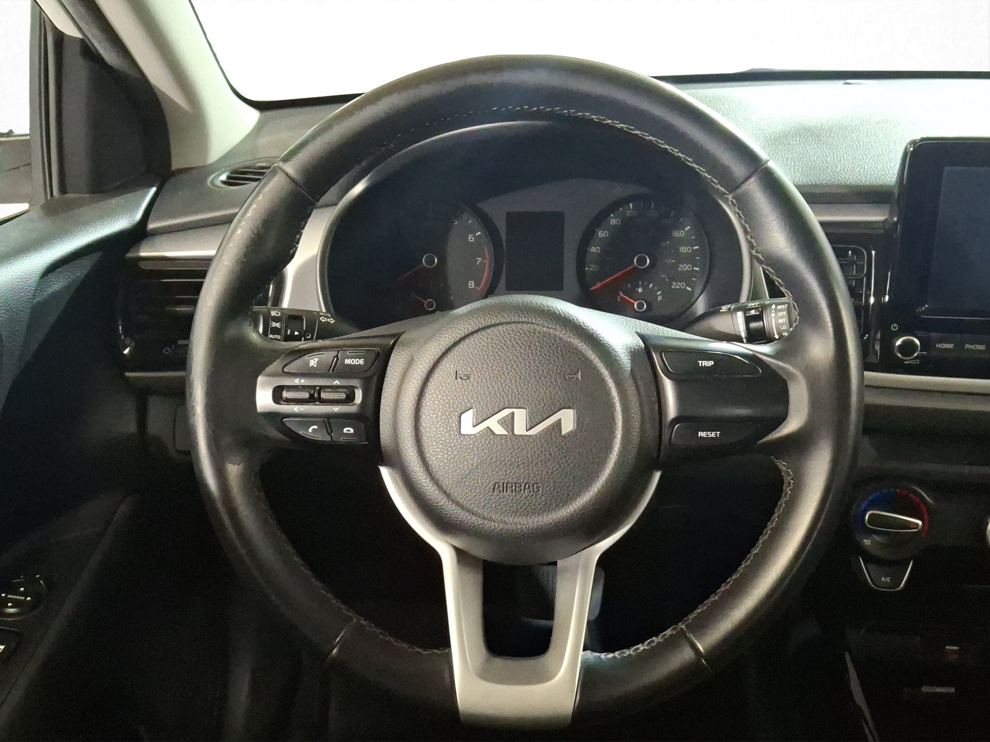 2023 KIA Rio Sedan LX