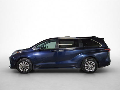 2021 Toyota Sienna XLE Piel Híbrida