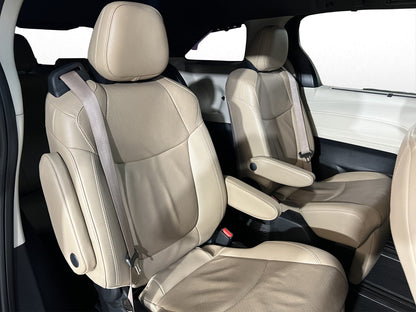 2022 Toyota Sienna Limited Hibrida